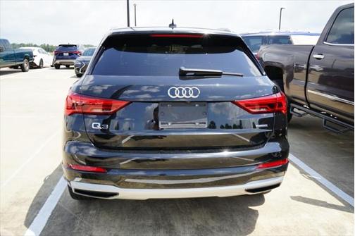 2019 Audi Q3 2.0T Premium Plus