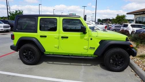 Limited Edition Gecko Clear Coat 2021 Jeep Wrangler Willys