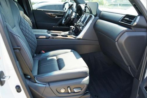 2023 Lexus LX 600 Ultra Luxury