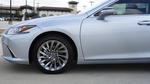 2024 Lexus ES 350 Luxury