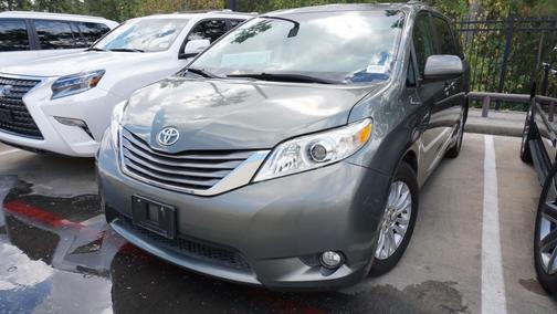 2011 Toyota Sienna XLE