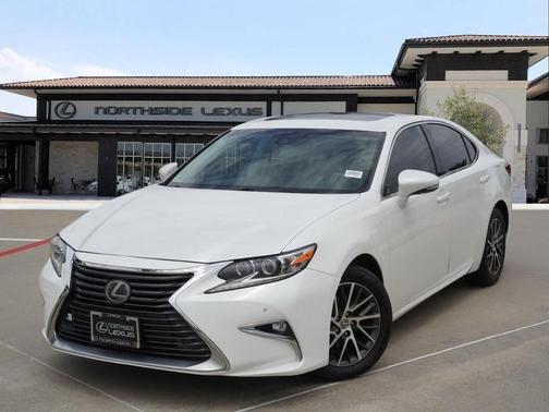 Eminent White Pearl 2017 Lexus ES 350 Base