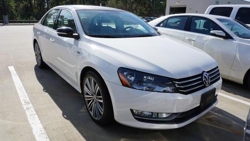 2015 Volkswagen Passat 1.8T Auto Sport