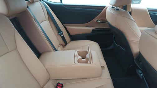 2025 Lexus ES 350 Base