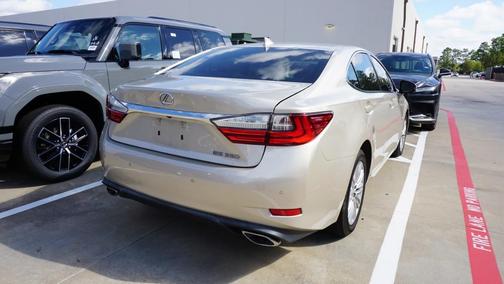 2016 Lexus ES 350 Base