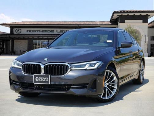 2021 BMW 530 530i