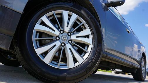2019 Nissan Pathfinder SL