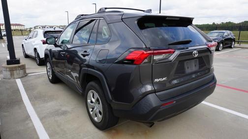 2019 Toyota RAV4 LE