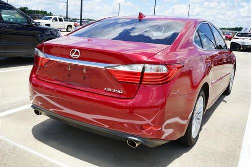 2015 Lexus ES 350 Crafted Line