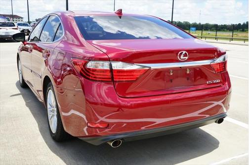 2015 Lexus ES 350 Crafted Line