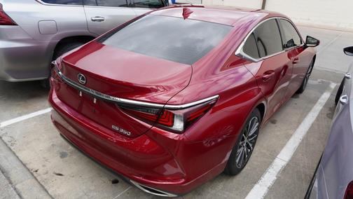 2023 Lexus ES 350 Base