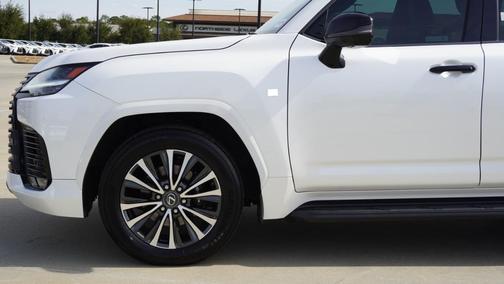 2024 Lexus LX 600 Premium