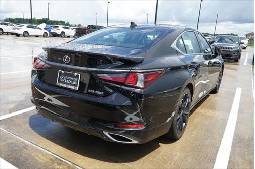2022 Lexus ES 350 F Sport