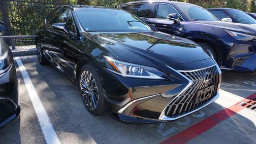 2024 Lexus ES 300h Luxury