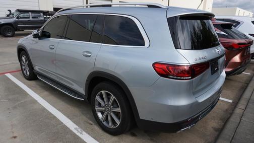 2022 Mercedes-Benz GLS 450 4MATIC