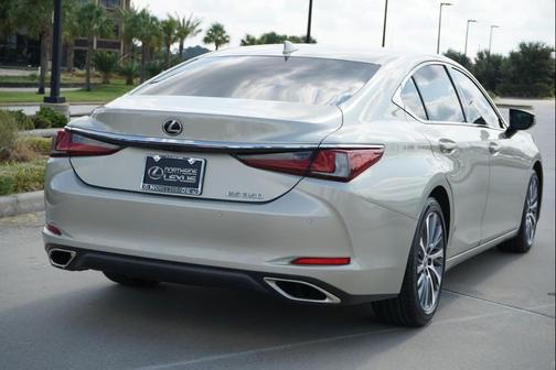 2020 Lexus ES 350 Base