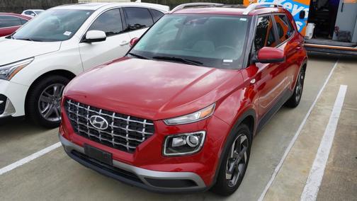2022 Hyundai VENUE SEL