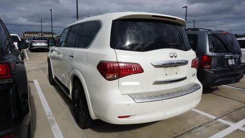 2017 INFINITI QX80 Base