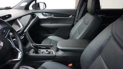 2023 Cadillac XT6 Premium Luxury FWD