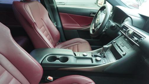 2019 Lexus IS 300 Base