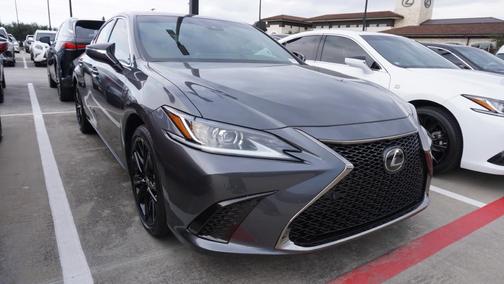 2024 Lexus ES 300h F SPORT Design