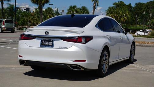 2023 Lexus ES 350 Ultra Luxury