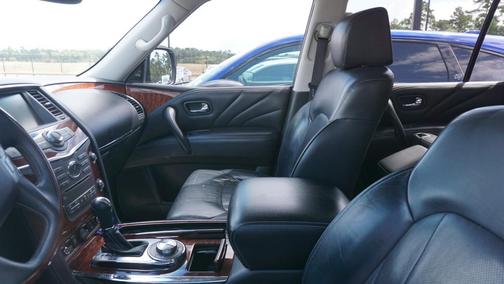 2017 INFINITI QX80 Base