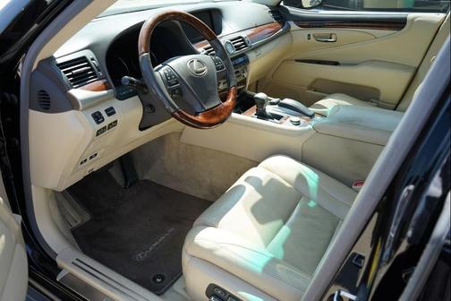 2015 Lexus LS 460 Base