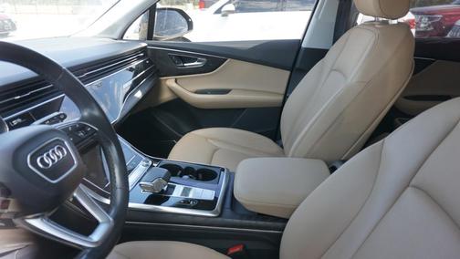2022 Audi Q7 55 Prestige