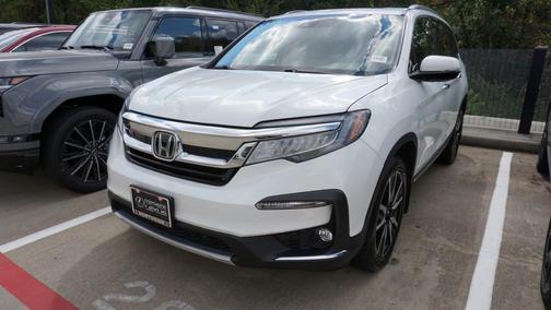 2021 Honda Pilot Touring 8-Passenger