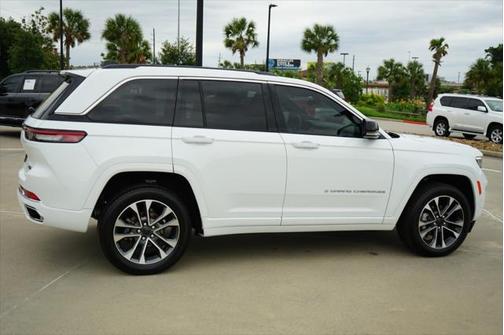 2023 Jeep Grand Cherokee Overland