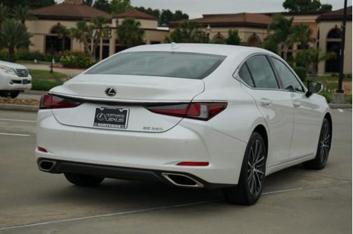 2024 Lexus ES 350 Base