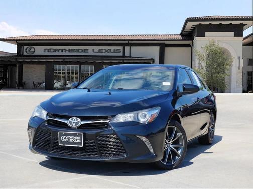 2017 Toyota Camry XSE