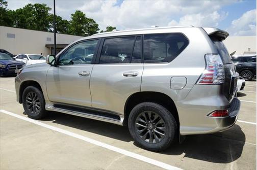 2023 Lexus GX 460 Premium