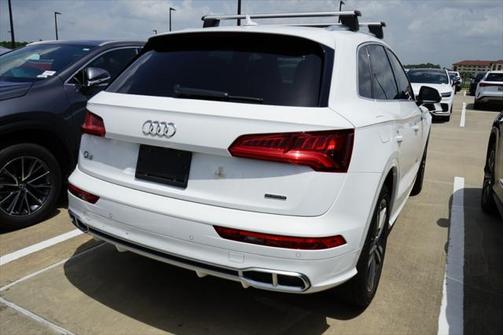 2020 Audi Q5 Premium Plus 55 TFSI e quattro S tronic