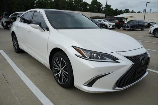 2022 Lexus ES 350 Base