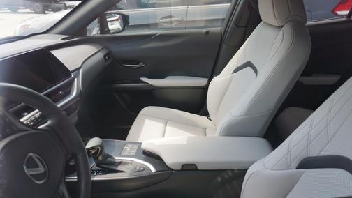 2023 Lexus UX 250h Base