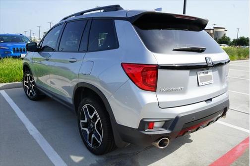 2023 Honda Passport AWD Elite