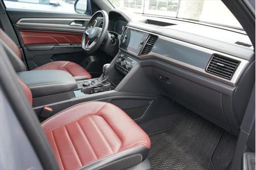 2020 Volkswagen Atlas Cross Sport 3.6L V6 SEL Premium R-Line
