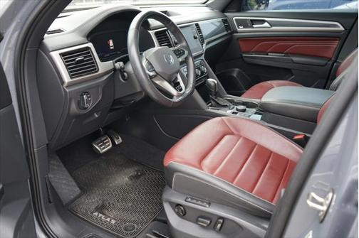 2020 Volkswagen Atlas Cross Sport 3.6L V6 SEL Premium R-Line