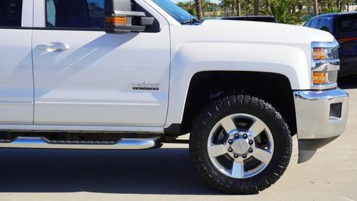 2018 Chevrolet Silverado 2500 LT