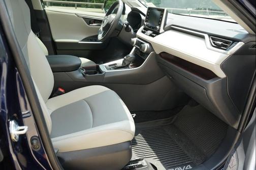 2021 Toyota RAV4 Limited