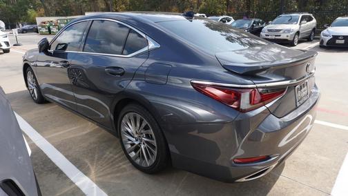 2023 Lexus ES 350 Ultra Luxury