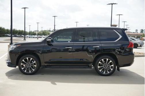 2021 Lexus LX 570 Three-Row