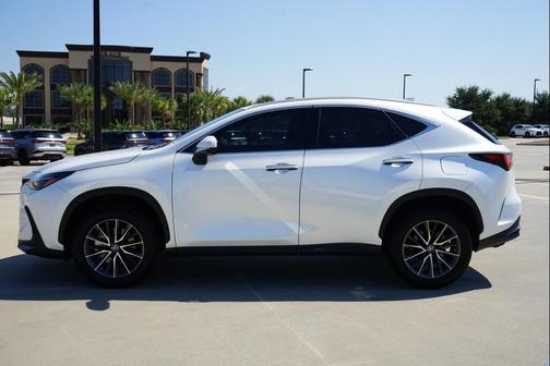 2022 Lexus NX 250 Premium
