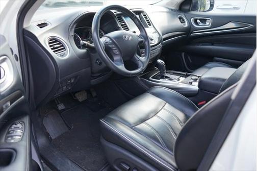 2016 INFINITI QX60 Base