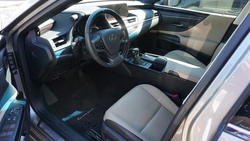 2020 Lexus ES 350 Base