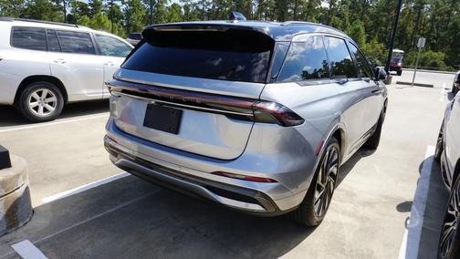 2024 Lincoln Nautilus Black Label