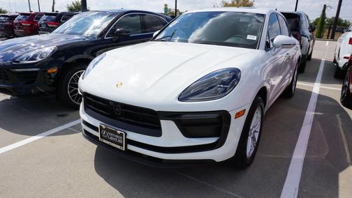2023 Porsche Macan AWD