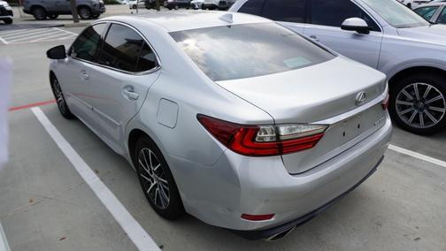 2018 Lexus ES 350 Base